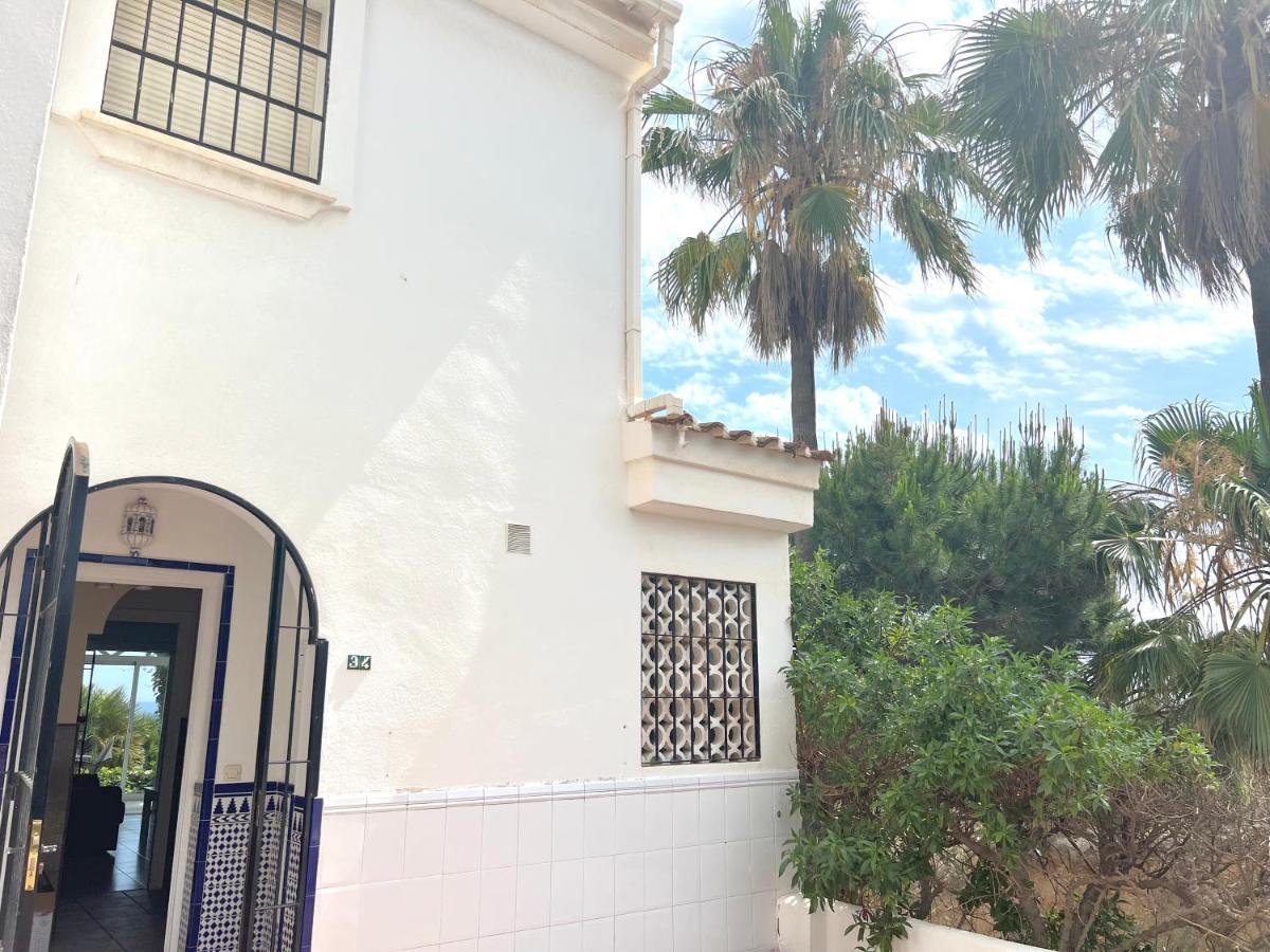 El Faro Fabulous Vacation In A 2 Bedroom Townhouse With 2 Terraces Overlooking The Sea, Suitable For 6 People 3 Swimming Pools Tennis And 200 Mts From The Sea מראה חיצוני תמונה