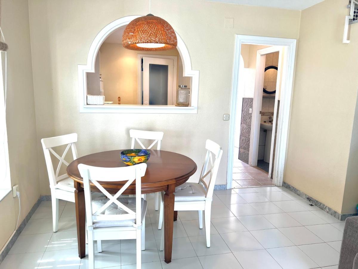El Faro Fabulous Vacation In A 2 Bedroom Townhouse With 2 Terraces Overlooking The Sea, Suitable For 6 People 3 Swimming Pools Tennis And 200 Mts From The Sea מראה חיצוני תמונה