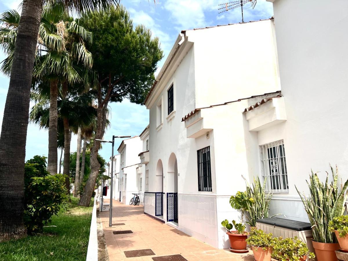 El Faro Fabulous Vacation In A 2 Bedroom Townhouse With 2 Terraces Overlooking The Sea, Suitable For 6 People 3 Swimming Pools Tennis And 200 Mts From The Sea מראה חיצוני תמונה