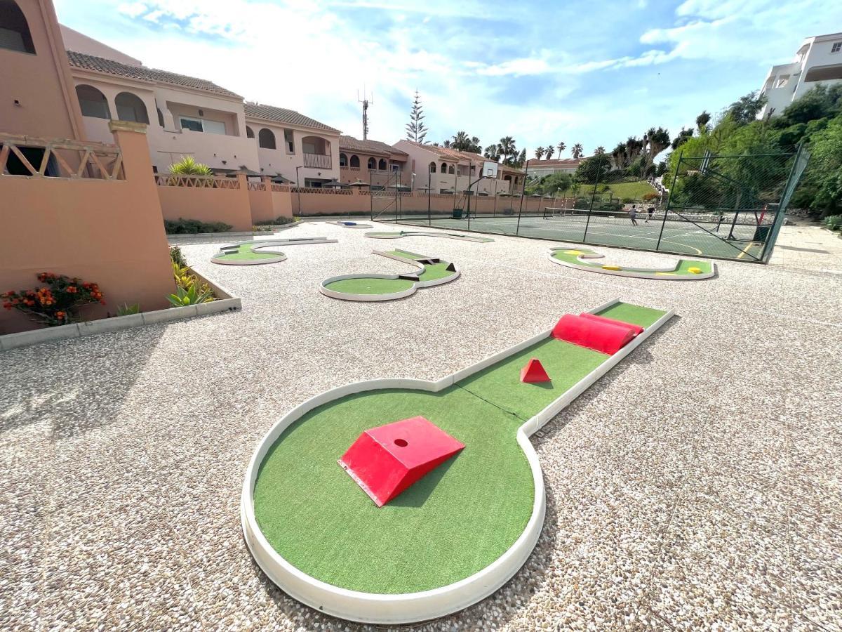 El Faro Fabulous Vacation In A 2 Bedroom Townhouse With 2 Terraces Overlooking The Sea, Suitable For 6 People 3 Swimming Pools Tennis And 200 Mts From The Sea מראה חיצוני תמונה